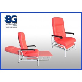 Sillón de tratamiento y traslado de enfermos con ruedas traseras (BG-237/2)